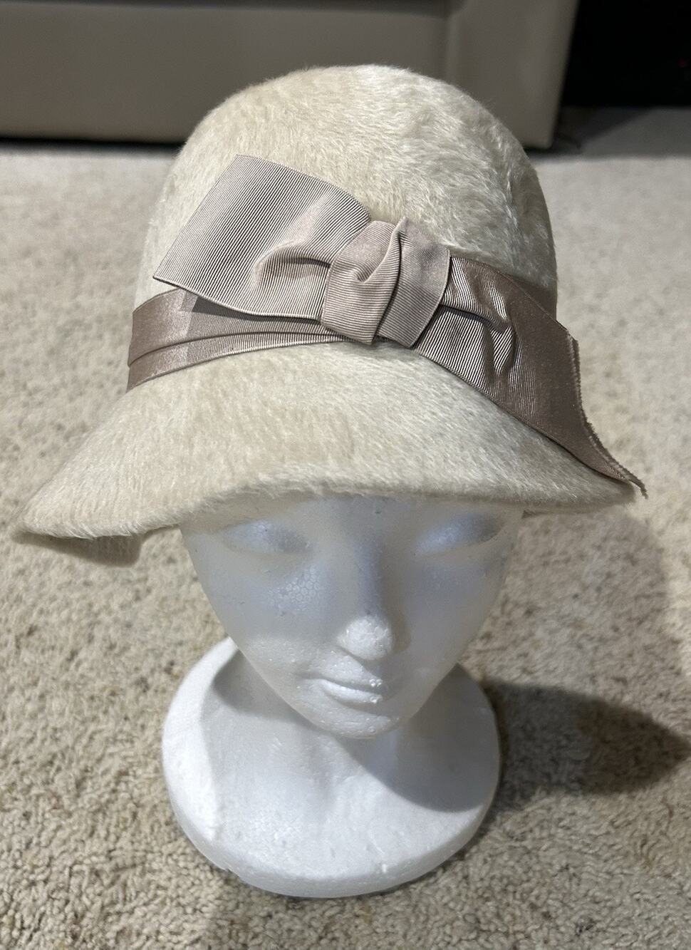 VTG 70s 80s Borsalino size S Rabbit Fur Felt Cloche Hat Cream Firenze ITALY H26